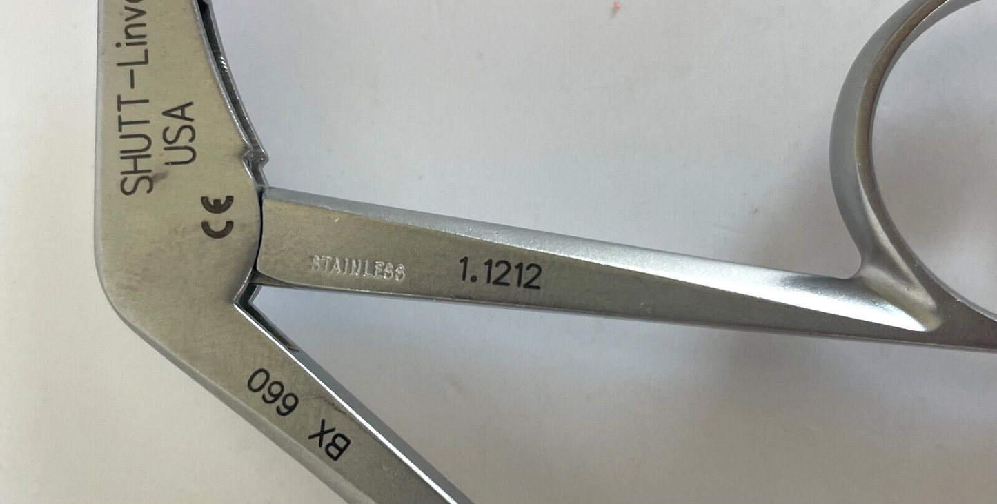 8060076